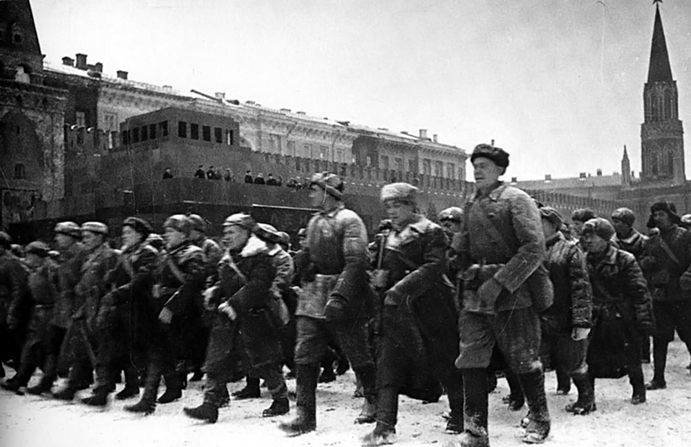 Парад 7 ноября 1941 года