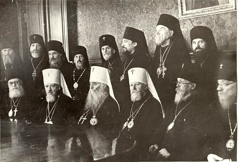Заседание Архиерейского Cобора РПЦ. 8 сентября 1943 г. Москва